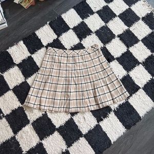 Plaid Highwaisted Pleated Skirt